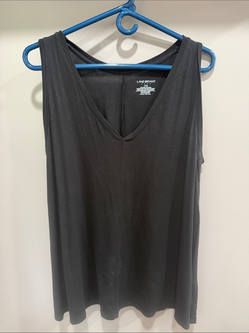 Lane Bryant Black V-Neck Tank Top 14/16